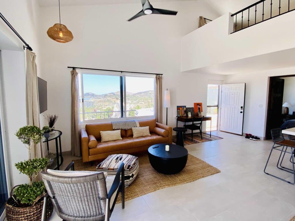 View of the living room and mountains in the background